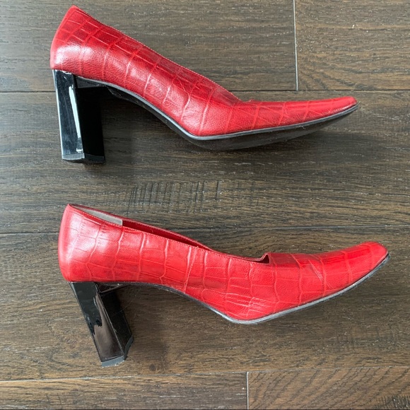 Pierre Michel Size 7 Red Leather High Heels - Picture 7 of 12